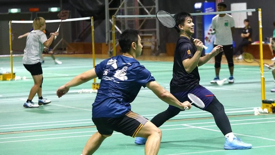 拜仁对阵圣保利全场3次射门中柱：卡尔2次、凯恩1次